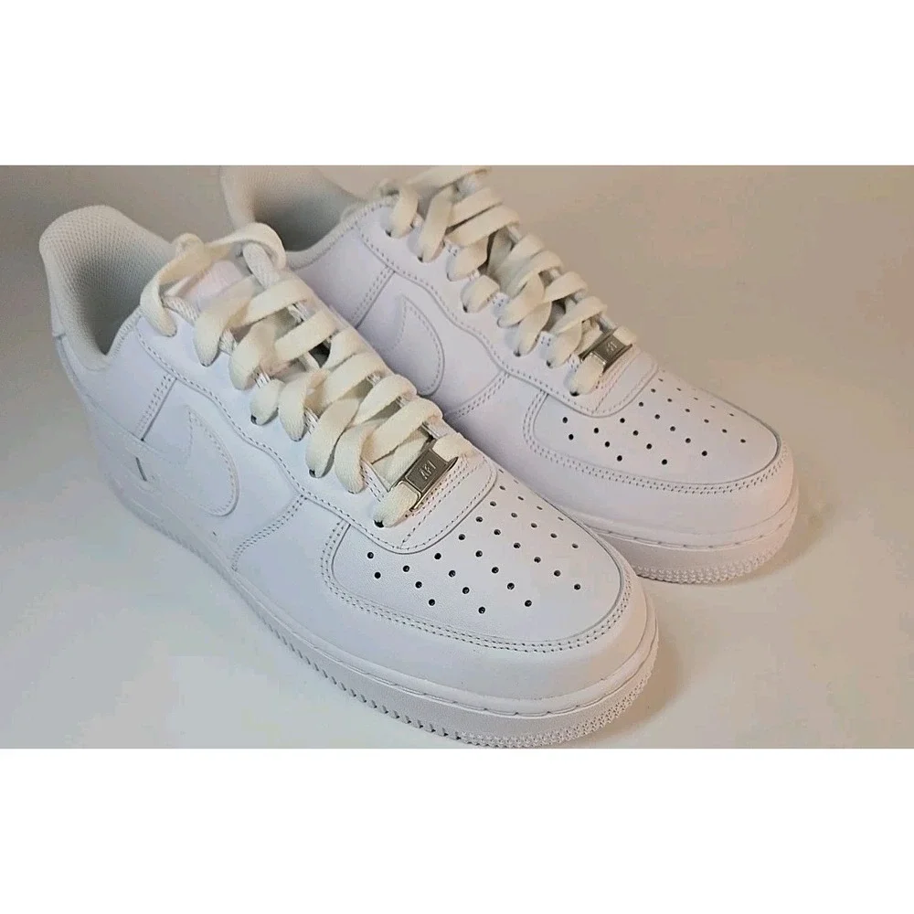 Nike Air Force 1 One Low Triple White '07 Men's‎ Retro Classic, Size 8.5